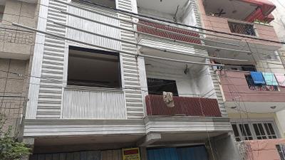 Building Image of 1150 Sq.ft 3 BHK Builder Floor for sale in Chittaranjan Park New Delhi for Rs. 30000000