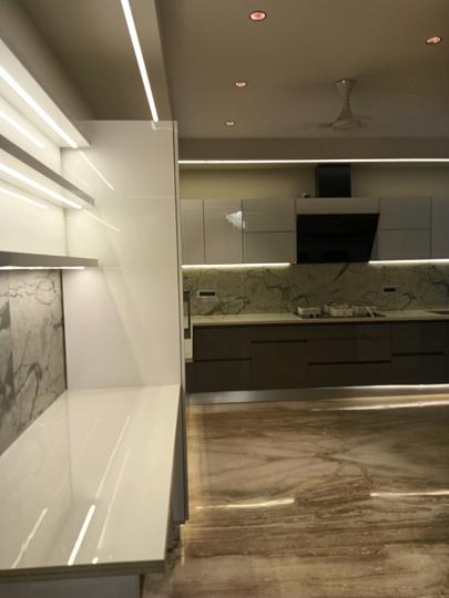 Sector 25, DLF Phase 2 Main Image 1