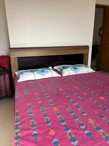 Bedroom Image of 1608 Sq.ft 3.5 BHK Apartment / Flat for rent in Adani Water Lily, Shantigram Ahmedabad for Rs. 75000