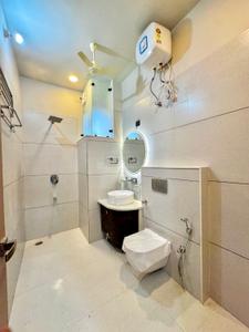 Bathroom Image of 4950 Sq.ft 5 BHK Villa for sale in Vaishali Nagar Jaipur for Rs. 50000000