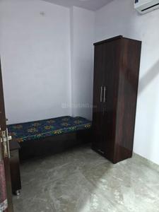 Bedroom Image of 600 Sq.ft 2 BHK Builder Floor for rent in Sector 16 Rohini New Delhi for Rs. 30000