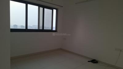 Bedroom Image of 916 Sq.ft 2 BHK Apartment / Flat for sale in Amanora Gold Towers, Hadapsar Pune for Rs. 12200000