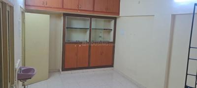 Bedroom Image of 600 Sq.ft 1 BHK Builder Floor for rent in Triplicane Chennai for Rs. 15000
