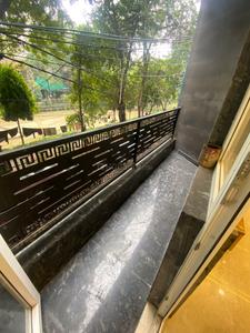 Balcony Image of 1000 Sq.ft 2 BHK Builder Floor for sale in Ramesh Nagar New Delhi for Rs. 15000000