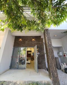 Image of 1730 Sq.ft 3 BHK Apartment / Flat for rent in Paramount Golfforeste Premium Apartments, Surajpur, Greater Noida for Rs. 35000