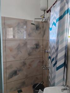 Bathroom Image of 650 Sq.ft 2 BHK Independent House for rent in Eerayil Kadavu Kottayam for Rs. 15000