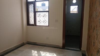 Bedroom Image of 925 Sq.ft 2 BHK Apartment / Flat for sale in Shalimar Garden Ghaziabad for Rs. 4975000