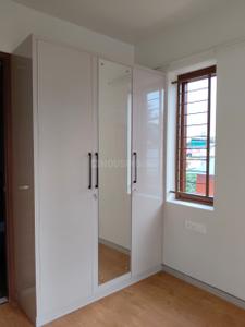 Bedroom Image of 1288 Sq.ft 2 BHK Apartment / Flat for rent in M.G. Road Kochi for Rs. 45000