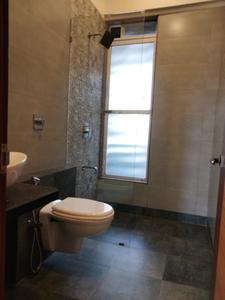 Common Bathroom Image of 1650 Sq.ft 3 BHK Apartment / Flat for sale in Kharghar Navi Mumbai for Rs. 14000000