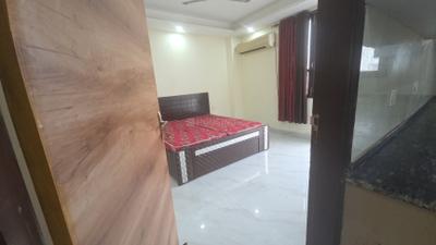 Bedroom Image of 1400 Sq.ft 3 BHK Builder Floor for rent in Palam Vihar Extension Gurgaon for Rs. 36000