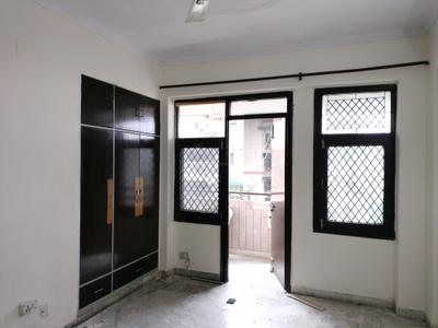 Bedroom Image of 1800 Sq.ft 3 BHK Apartment / Flat for rent in Satyam Apartment by Satyam Developers , Sector 18 Dwarka New Delhi for Rs. 49000