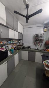 Kitchen Image of 980 Sq.ft 2 BHK Apartment / Flat for sale in Mulund East Mumbai for Rs. 14500000