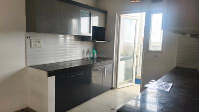 Kitchen Image of 1340 Sq.ft 3 BHK Apartment / Flat for rent in Gulshan Ikebana, Sector 143 Noida for Rs. 32000