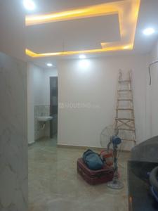 Hall Image of 550 Sq.ft 1 BHK Builder Floor for sale in Shalimar Bagh New Delhi for Rs. 4500000