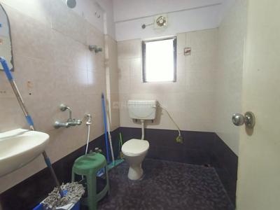 Bathroom Image of 1206 Sq.ft 3 BHK Apartment / Flat for sale in Kalikapur, EM Bypass Kolkata for Rs. 8000000