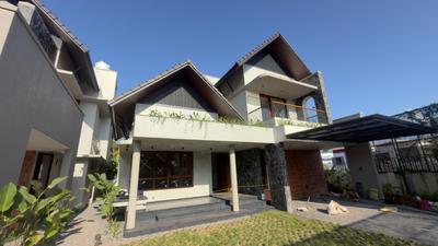 Image of 4500 Sq.ft 4 BHK Independent House for sale in Kakkanad, Kochi for Rs. 37500000