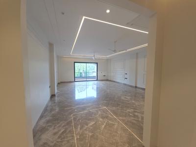 Living Room Image of 5500 Sq.ft 4.5 BHK Builder Floor for sale in Rajouri Garden New Delhi for Rs. 115000000