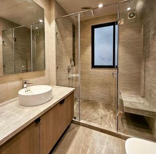 Image of 1800 Sq.ft 3 BHK Builder Floor for sale in Safdarjung Enclave, New Delhi for Rs. 49800000