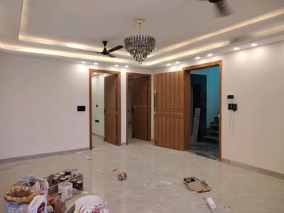 Living Room Image of 1800 Sq.ft 3 BHK Builder Floor for rent in Freedom Fighters Enclave New Delhi for Rs. 51000