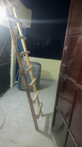 Balcony Image of 560 Sq.ft 1 BHK Builder Floor for rent in Patparganj New Delhi for Rs. 13000