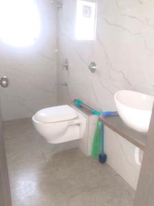 Bedroom Three Image of 1000 Sq.ft 3 BHK Apartment / Flat for rent in Kandivali West Mumbai for Rs. 70000