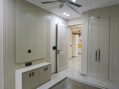 Bedroom Image of 1800 Sq.ft 4 BHK Builder Floor for sale in Indirapuram Ghaziabad for Rs. 25000000