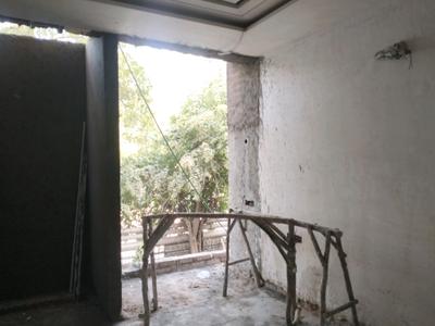 Bedroom Image of 1050 Sq.ft 2 BHK Apartment / Flat for sale in CGHS Gulab Vihar Apartment, Sector 9 Rohini New Delhi for Rs. 17500000