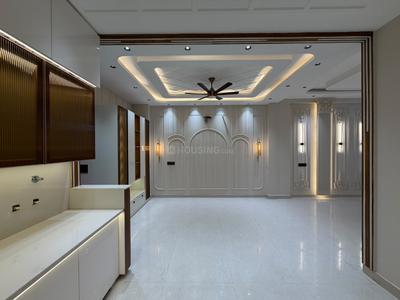 Kitchen Image of 2140 Sq.ft 4 BHK Apartment / Flat for sale in Ramprastha Coral Heights, Vaishali Ghaziabad for Rs. 31500000