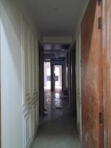 Main Entrance Image of 1550 Sq.ft 3 BHK Apartment / Flat for sale in Sector 104 Noida for Rs. 5600000