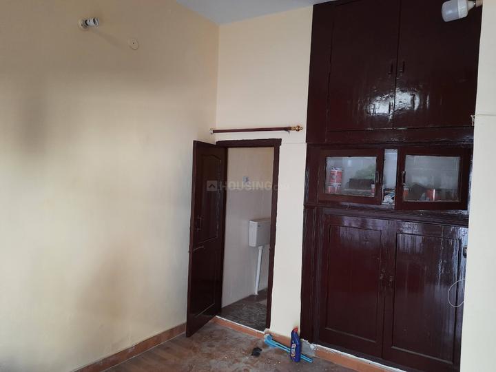 Singar Nagar, Alambagh Bedroom 1