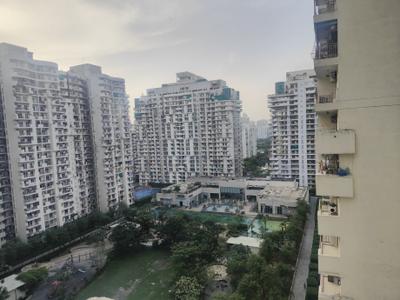 Image of 1250 Sq.ft 2 BHK Apartment / Flat for rent in Mahagun Moderne, Sector 78, Noida for Rs. 36000