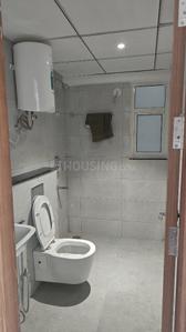 Image of 975 Sq.ft 2 BHK Apartment / Flat for rent in Godrej The Suites, Jaypee Greens, Greater Noida for Rs. 38000