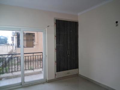 Bedroom Image of 1425 Sq.ft 3 BHK Apartment / Flat for sale in Paramount Floraville, Sector 137 Noida for Rs. 17000000