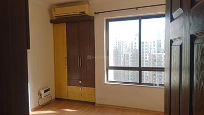 Bedroom Image of 1815 Sq.ft 3 BHK Apartment / Flat for rent in Unitech Fresco, Sector 50 Gurgaon for Rs. 65000