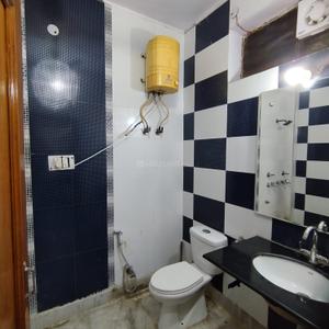 Image of 757 Sq.ft 1 BHK Builder Floor for rent in Sector 5 Rohini, New Delhi for Rs. 24000