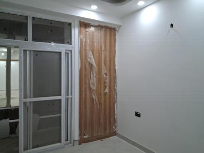 Bedroom Image of 1000 Sq.ft 2 BHK Apartment / Flat for sale in Sector 72 Noida for Rs. 3800000