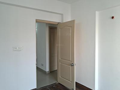 Bedroom Image of 1410 Sq.ft 3 BHK Apartment / Flat for sale in Paras Tierea, Sector 137 Noida for Rs. 12600000