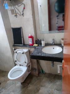 Bathroom Image of 1200 Sq.ft 2 BHK Builder Floor for rent in UCHDPL Wave Executive Floors G, Wave City Ghaziabad for Rs. 20000