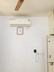 Hall Image of 720 Sq.ft 1 BHK Apartment / Flat for sale in Solitaire Sky, Odhav Ahmedabad for Rs. 2600000
