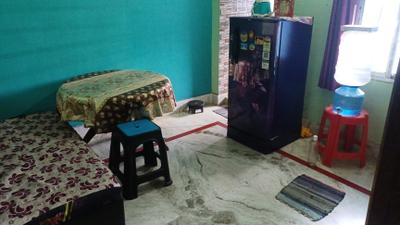 Living Room Image of 550 Sq.ft 1 BHK Builder Floor for rent in Patuli Kolkata for Rs. 9000