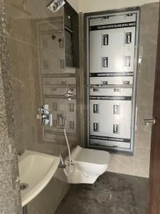 Bathroom Image of 1200 Sq.ft 2 BHK Apartment / Flat for sale in Suncity Avenue, Kharghar Navi Mumbai for Rs. 12000000