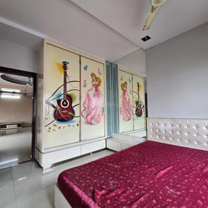 Bedroom Image of 1731 Sq.ft 3 BHK Apartment / Flat for sale in Adajan Surat for Rs. 6800000