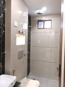 Common Bathroom Image of 600 Sq.ft 2 BHK Builder Floor for sale in Chandra Park New Delhi for Rs. 5800000