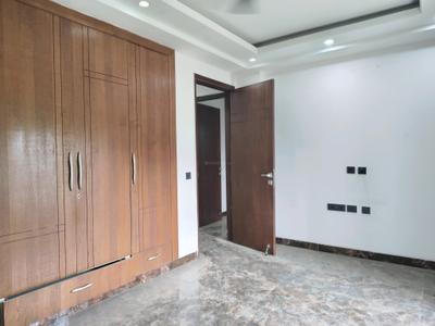 Bedroom Image of 1700 Sq.ft 3 BHK Apartment / Flat for rent in Said-Ul-Ajaib New Delhi for Rs. 40000