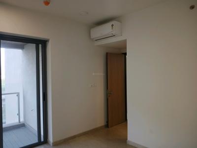 Bedroom Image of 950 Sq.ft 2 BHK Apartment / Flat for sale in Lodha New Cuffe Parade, Sion Mumbai for Rs. 29700000