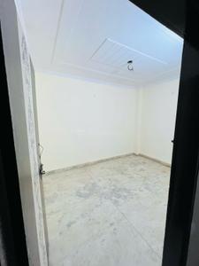 Bedroom Image of 650 Sq.ft 2 BHK Builder Floor for rent in Hastsal New Delhi for Rs. 9000