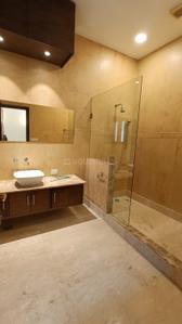 Image of 8100 Sq.ft 4 BHK Builder Floor for rent in Panchsheel Park, New Delhi for Rs. 400000