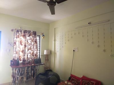 Living Room Image of 600 Sq.ft 1 BHK Apartment / Flat for rent in Varthur Bengaluru for Rs. 15500