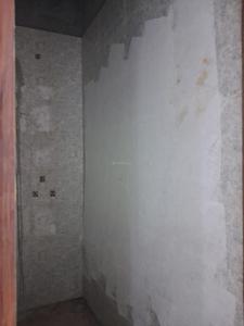 Common Bathroom Image of 1650 Sq.ft 3 BHK Apartment / Flat for sale in Krishna Cocus Homes by Krishna Group, Sector 104 Noida for Rs. 6850000