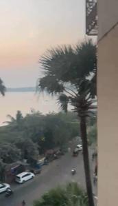 Image of 850 Sq.ft 2 BHK Apartment / Flat for rent in Everest Apartments, Andheri West, Mumbai for Rs. 82000